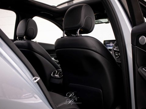 Mercedes-Benz C Class 2.1 C250 D AMG Line Premium+ Auto 5dr 39