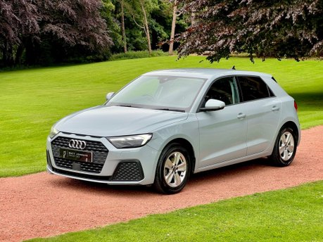 Audi A1 SPORTBACK TFSI TECHNIK 33