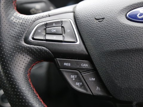 Ford Kuga 1.5 TDCi ST-Line Euro 6 (s/s) 5dr 11