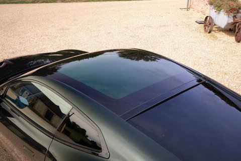 Aston Martin Vanquish 5.2 V12 BiTurbo Auto Euro 6 (s/s) 2dr 43