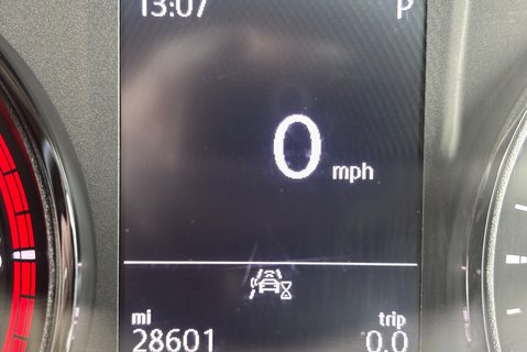 Volkswagen Crafter CR35 L3 H2 140 ps Tdi DSG Trendline Panel Van 37