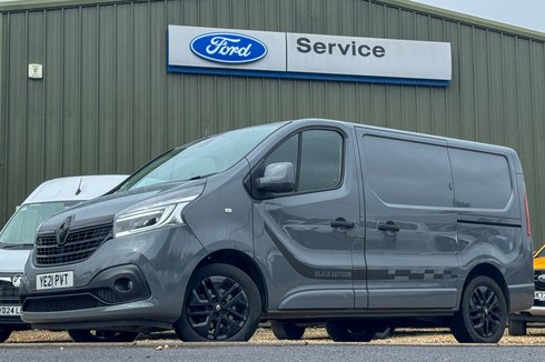 Renault Trafic SWB L1H1 Low Roof 284 Air Con Alloys Sensors EURO 6 NO VAT