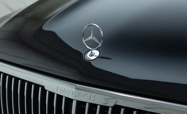 Mercedes-Benz GLS 600 Maybach 36