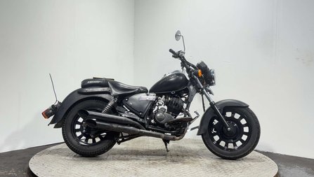 Keeway Superlight 125 2016 10K CRUISER PROJECT BIKE 125CC SPARES OR REPAIR
