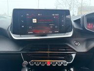 Peugeot 208 PURETECH ALLURE S/S 11