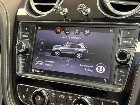 Bentley Bentayga 4.0 V8 SUV 5dr Petrol Auto 4WD Euro 6 (s/s) (550 ps) 55
