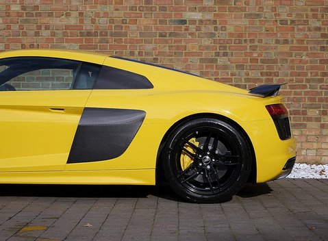 Audi R8 V10 Plus 8