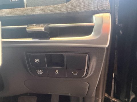 Hyundai TUCSON 1.6T Ultimate Auto Euro 6 (s/s) 5dr 27