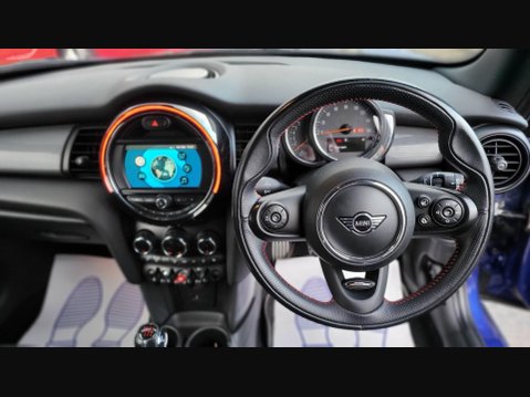 Mini Hatch COOPER SPORT 28