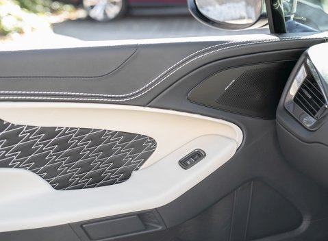 Aston Martin Zagato Vanquish Volante 22