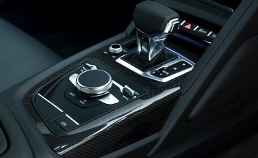 Audi R8 V10 Performance Carbon Black 15