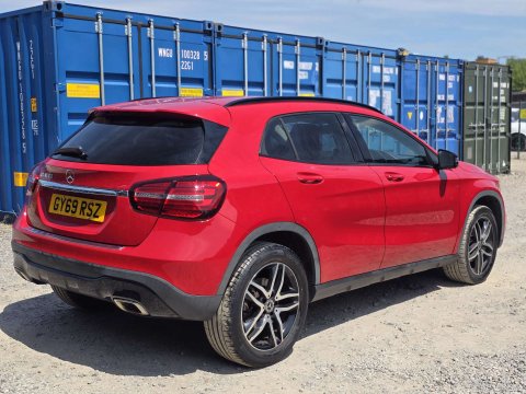 2019 Mercedes-Benz GLA thumbnail 20