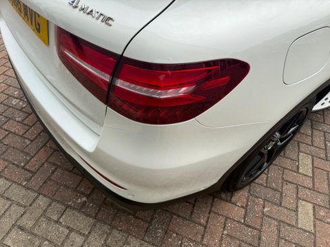 Mercedes-Benz GLC 2.1 GLC250d AMG Line (Premium Plus) G-Tronic 4MATIC Euro 6 (s/s) 5dr 70
