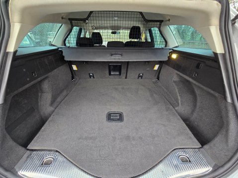 Ford Mondeo ZETEC 21