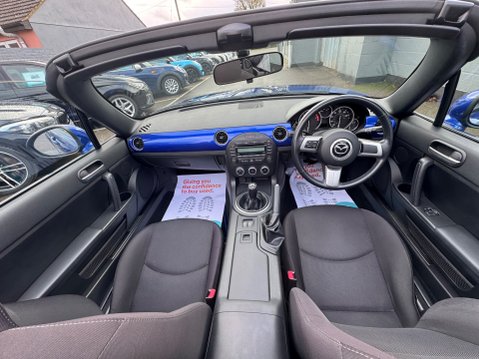 Mazda MX-5 20TH ANNIVERSARY 44