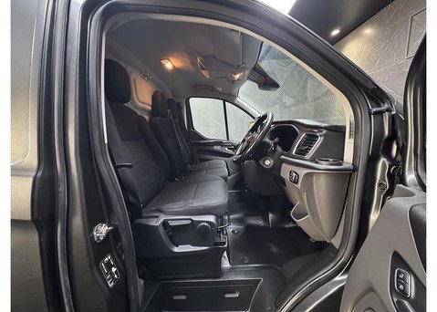 Ford Transit Custom 2.0 280 EcoBlue Limited Panel Van 5dr Diesel Manual L1 H1 Euro 6 (s/s) (130 31