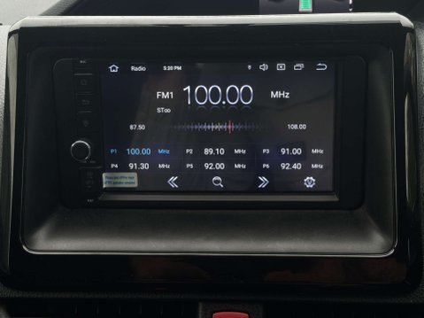 Toyota Esquire Hybrid 1.8 Hybrid Xi Edition 45