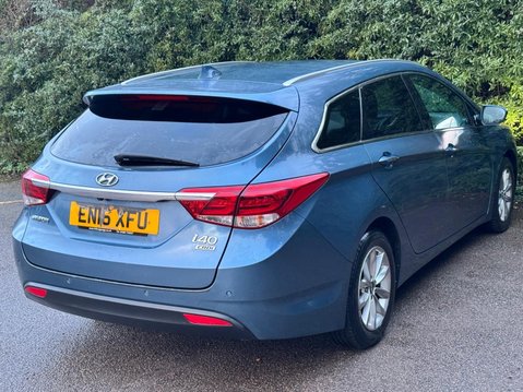 Hyundai i40 1.7 CRDi Blue Drive SE Nav Tourer Euro 6 (s/s) 5dr 3