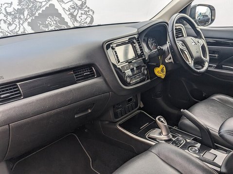Mitsubishi Outlander h Kotu 17