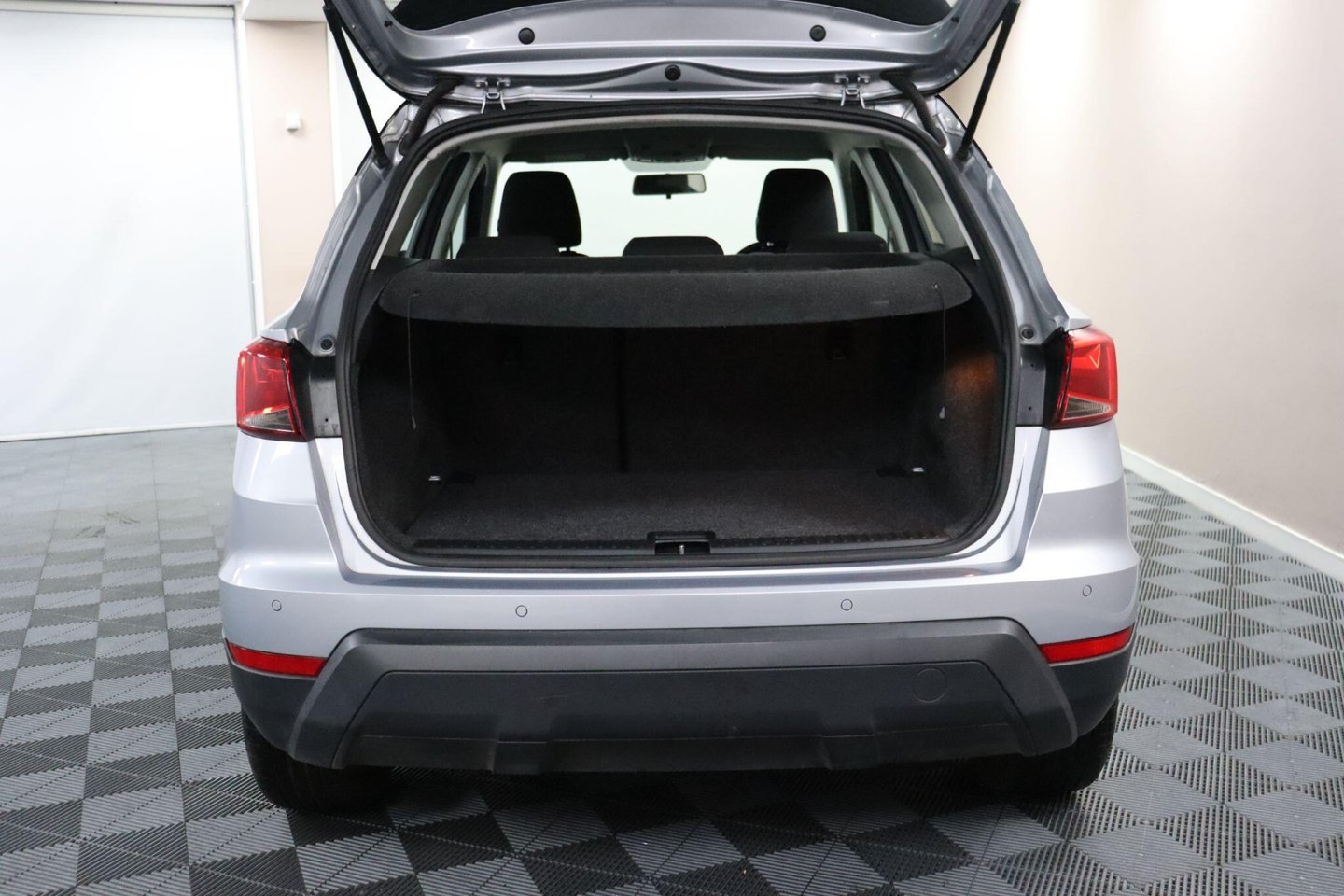 2021 SEAT Arona — image 11
