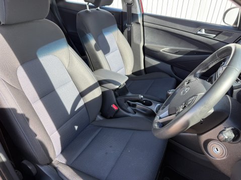 Hyundai TUCSON GDI SE BLUE DRIVE 10