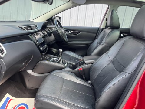 Nissan Qashqai 1.6 dCi Tekna 2WD Euro 6 (s/s) 5dr 29