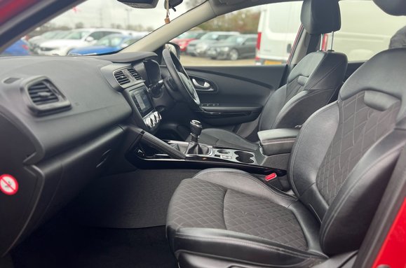 Renault Kadjar ICONIC 1.5 DCI 27