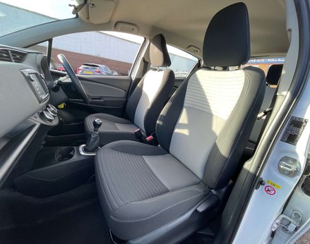 Toyota Yaris 1.5 Yaris Icon Tech VVT-i 5dr 52