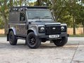Land Rover Defender 2.2 Defender 90 XS Hard Top TD 4WD 5dr 23