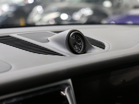 Porsche Macan GTS PDK - Panoramic Roof, Air Suspension, BOSE Service History