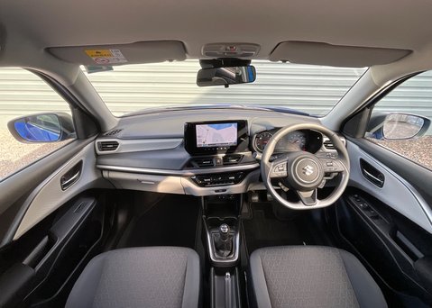 Suzuki Swift Ultra 1.2 Mild Hybrid 11