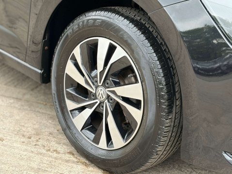 Volkswagen Polo 1.0 Polo SE TSi Semi-Auto 5dr 7