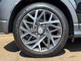 Hyundai KONA 1.6 Kona Premium GDi HEV Semi-Auto 5dr 32