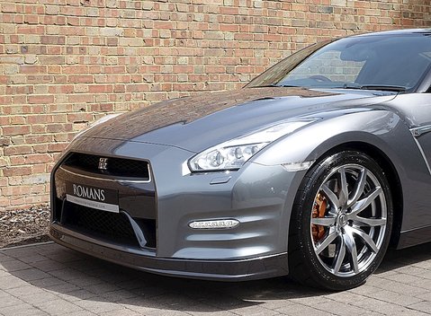 Nissan GT-R 550 Recaro Edition 6