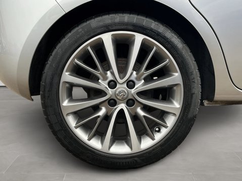 Vauxhall Corsa 1.4 ecoFLEX SE 5dr 11