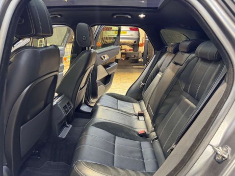 Land Rover Range Rover Velar 2.0 Range Rover Velar R-Dynamic SE D180 Auto 4WD 5dr 62