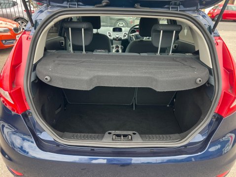 Ford Fiesta 1.4 Titanium 5dr 37
