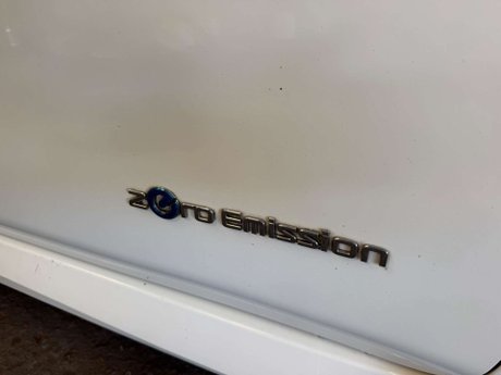 Nissan LEAF 40kWh Acenta Auto 5dr 35