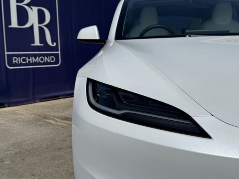 Tesla Model 3 Saloon 4dr Electric Auto RWD (208 ps) 12