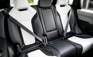 Land Rover Range Rover Sport 5.0 SVR 13