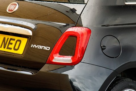 Fiat 500 DOLCEVITA PLUS MHEV 9
