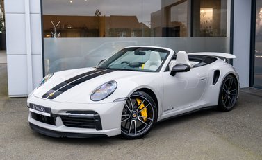 Porsche 911 Turbo S Cabriolet (992) 3
