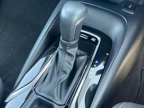 Suzuki Swace MOTION 25