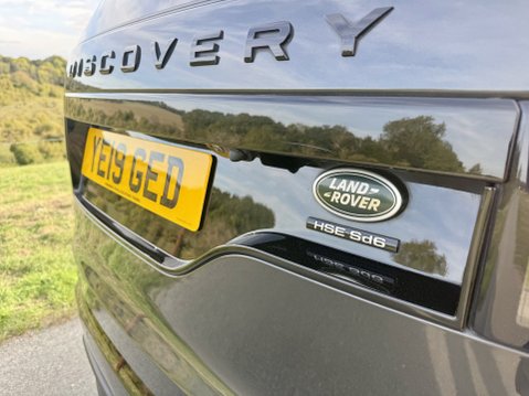Land Rover Discovery SDV6 HSE LUXURY 9