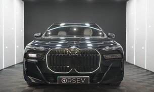BMW I7 EDRIVE50 M SPORT Ultimate Pack Theatre Screen Bowers&Wilkins No Lux Tax VQ 7