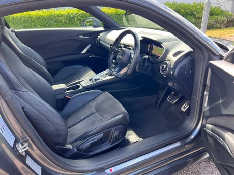 Audi TT 2.0 TFSI S line S Tronic quattro Euro 6 (s/s) 3dr 19
