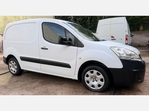 Peugeot Partner 1.6 BlueHDi 854 Professional Panel Van 5dr Diesel Manual L1 (112 g/km, 97.6 4