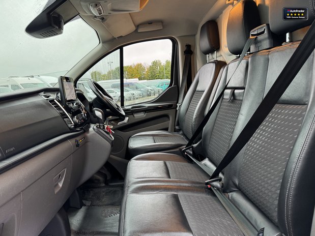 Ford Transit Custom AUTO LWB L2H1 Low Roof 320 Sport Alloys Air SELECT 11