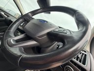 Ford Focus TITANIUM 16