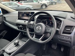 Nissan Qashqai 1.3 Qashqai Acenta Premium T MHEV CVT 5dr 18